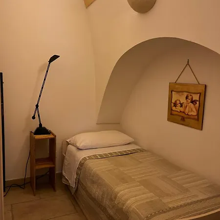 San Francesco شقة غروتاليي