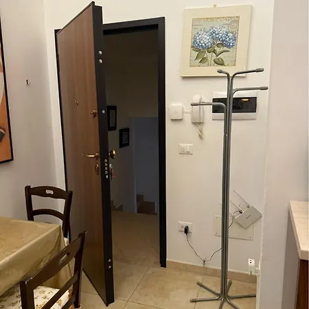 San Francesco شقة غروتاليي